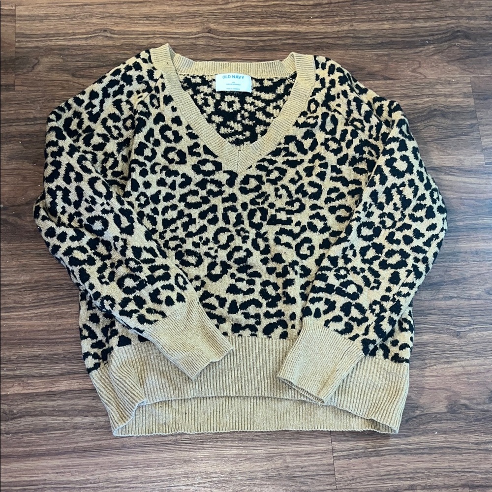 Leopard print sweater Old Navy Women's V-Neck - Beige & Black